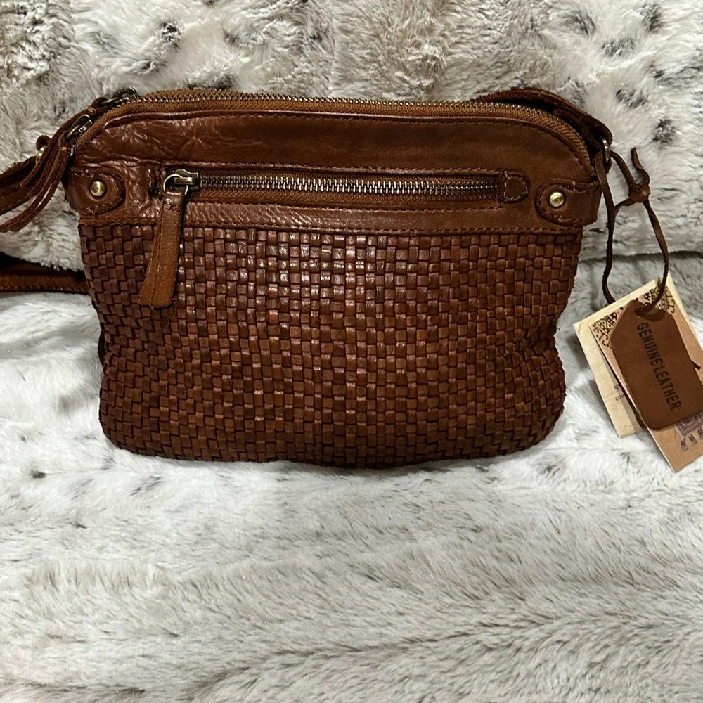 N/A geenuine leather